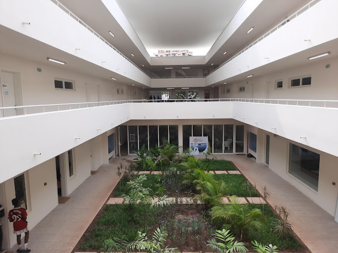 Lycée Français Louis Pasteur