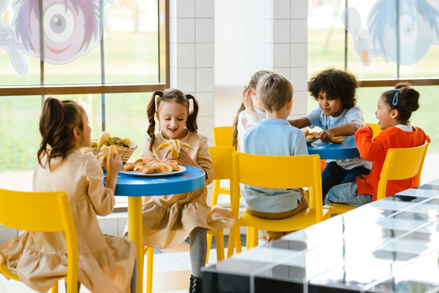 Digitaliser la restauration (cantine) scolaire : Pourquoi adopter un logiciel de gestion ?